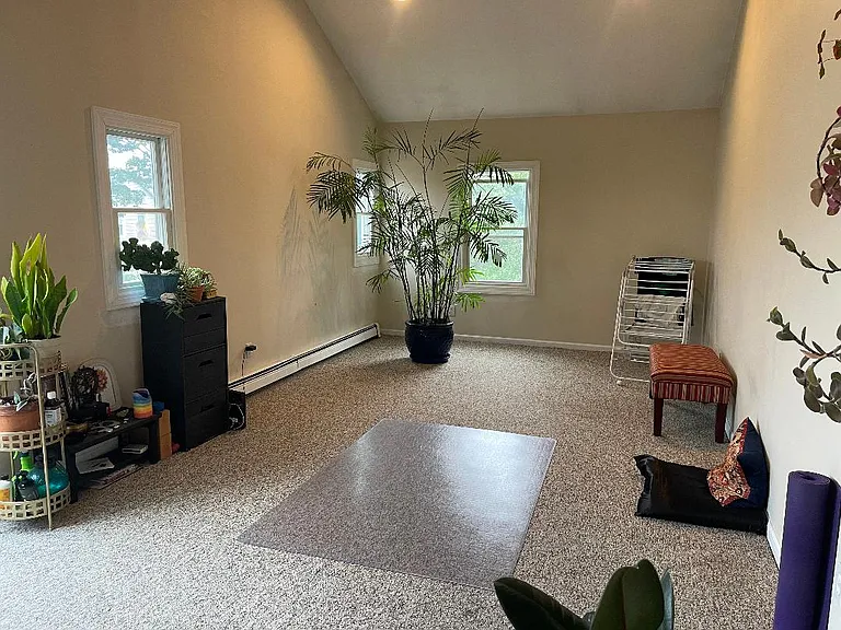 420 W Fulton St — Photo 3
