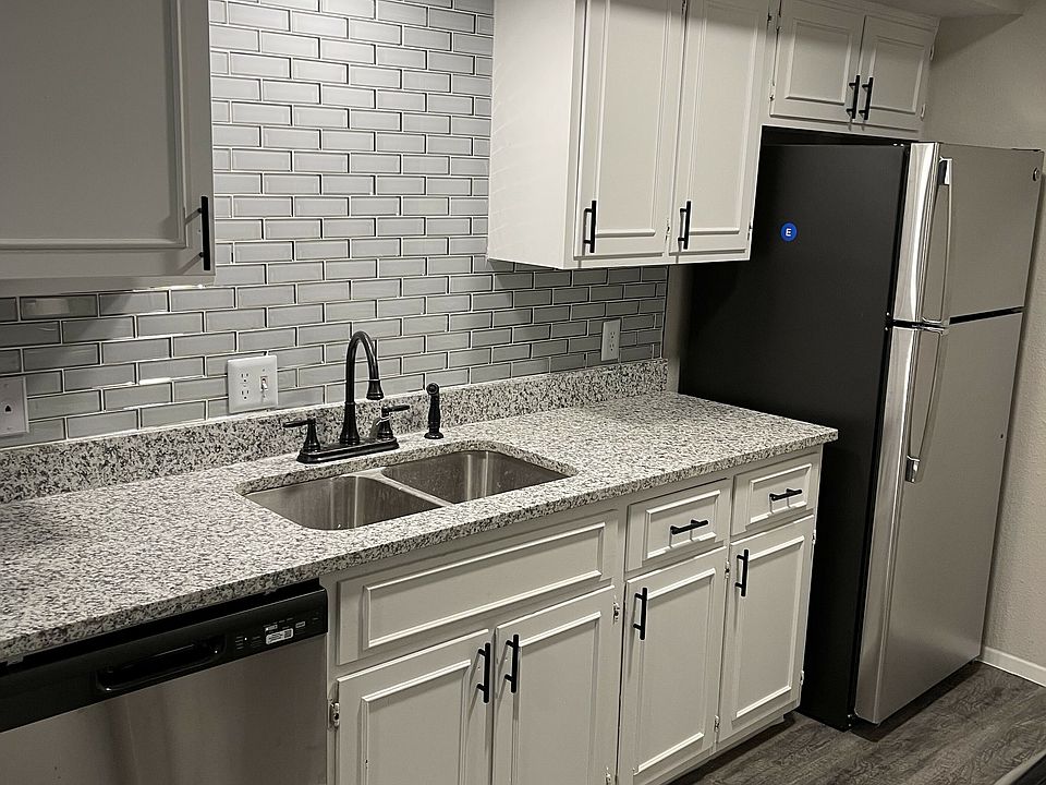 Premium Kitchen