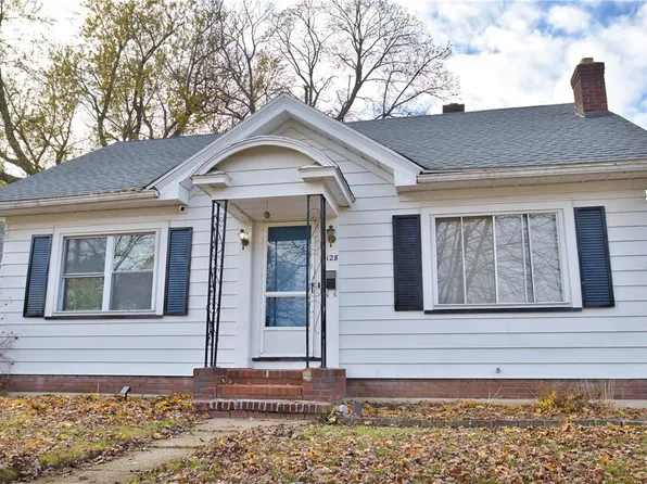 128 Wendhurst Dr, Rochester, NY 14616