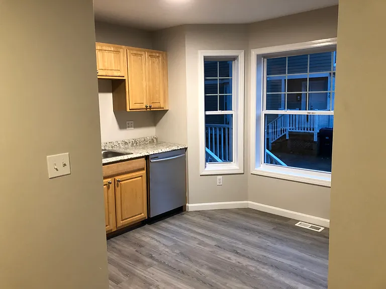40 Westford St #40 — Photo 10