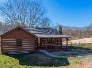 106 Gibbs Rd, Leicester, NC 28748
