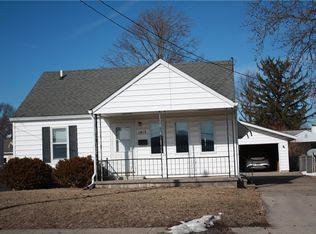 1412 W Grand Ave, Decatur, IL 62522