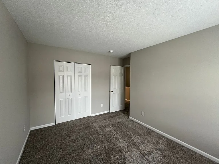 116 Baberton Dr — Photo 21