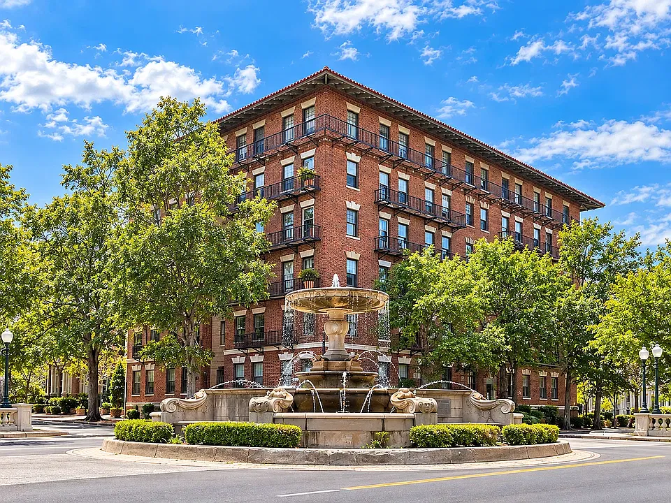 Carolina Apartments