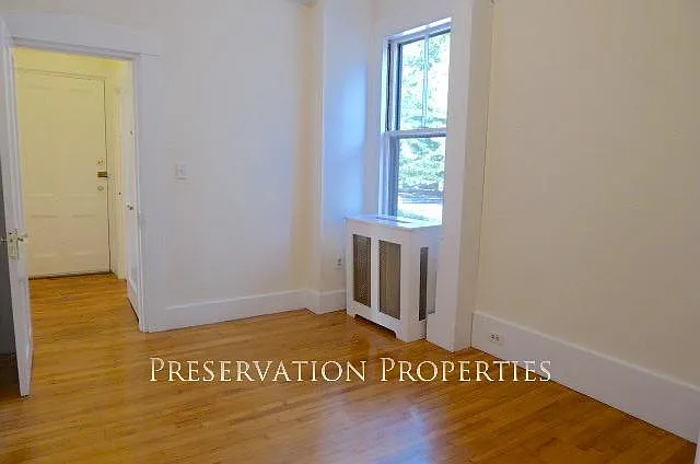 195 Church St #1 — Photo 4