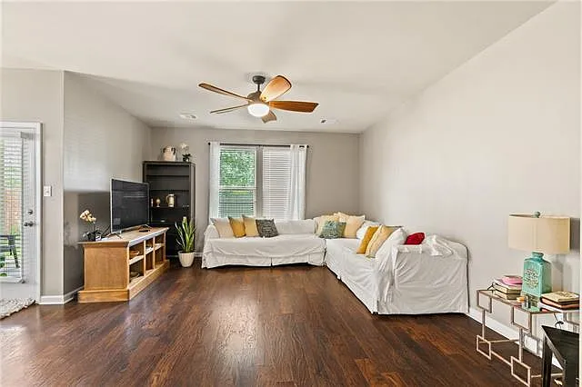 16973 River Park Dr — Photo 9