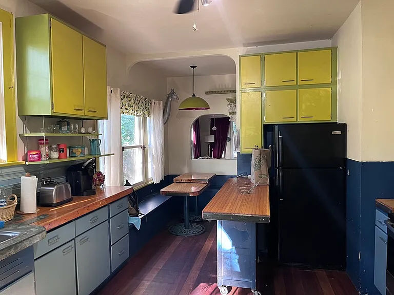 17 Randolph St — Photo 3