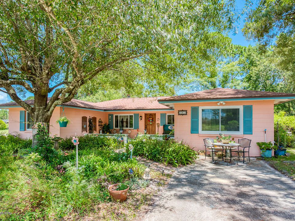 1st image of 541 Domenico Cir
