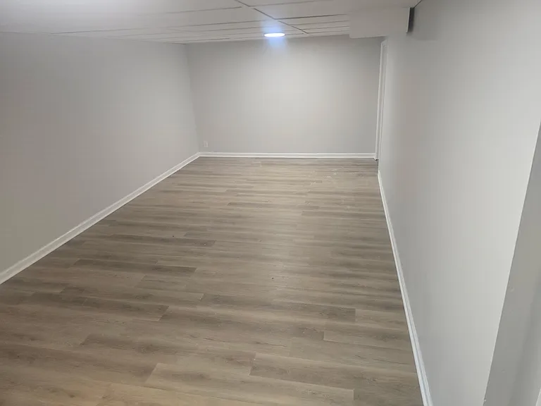 3950 Riverside Dr — Photo 18