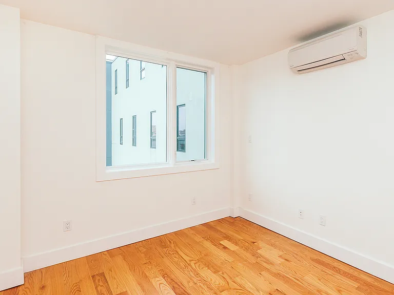 620 Parkside Ave #3D — Photo 5