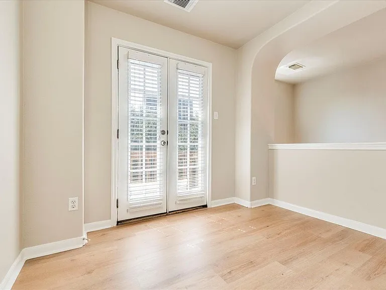 2924 Bond Dr #4C — Photo 15
