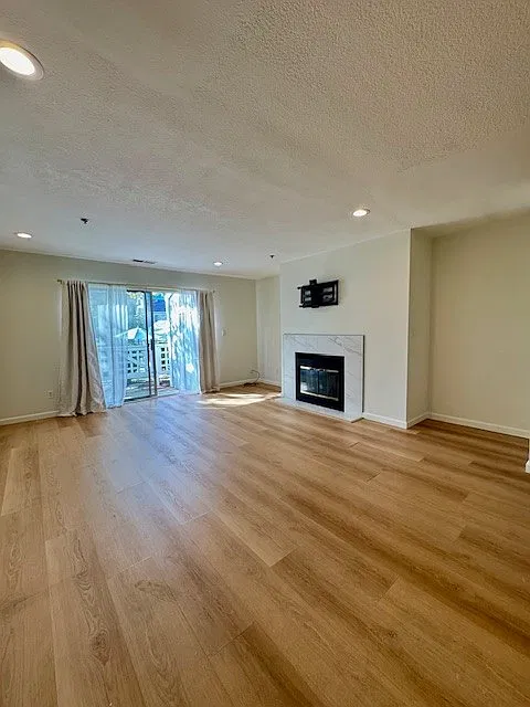 1346 Las Juntas Way — Photo 3