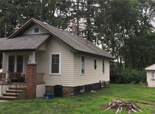 7 Shelton Ave, Wolcott, CT 06716