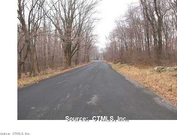 2nd image of 185 Todd Hill Rd