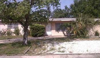 1st image of 807 Debby Dr
