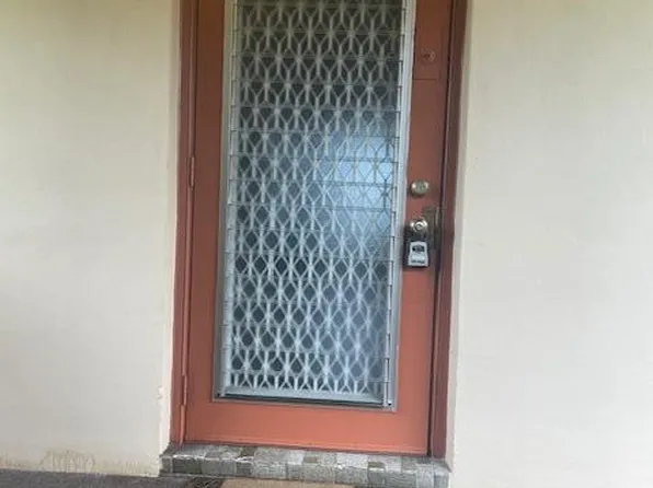 2700 Sunrise Lakes Drive W #301, Sunrise, FL 33322