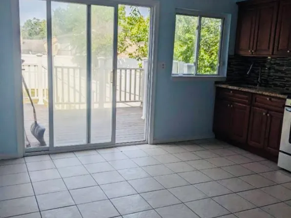 (undisclosed Address), Staten Island, NY 10303