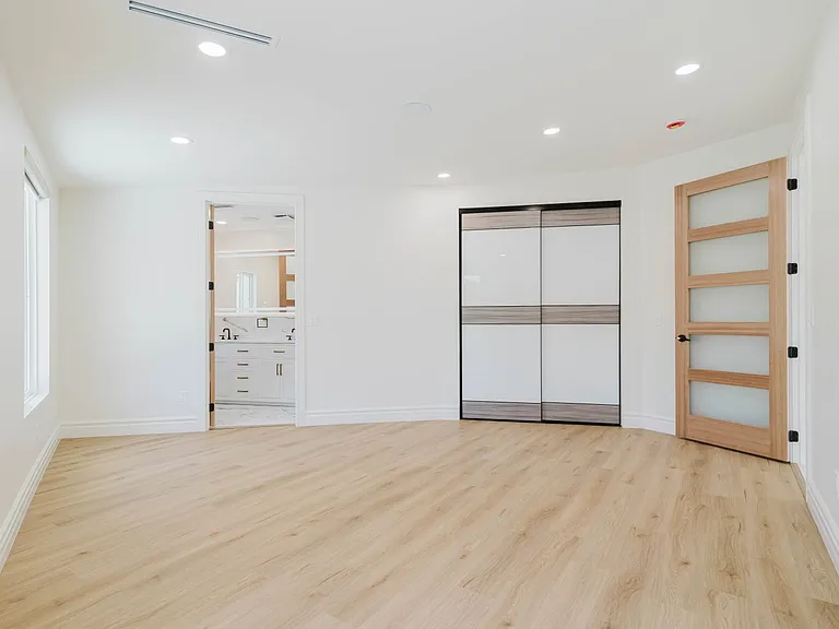 9010 Dempsey Ave — Photo 22