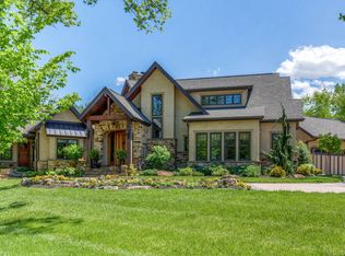 6 Rutherford Ln, Saint Louis, MO 63131