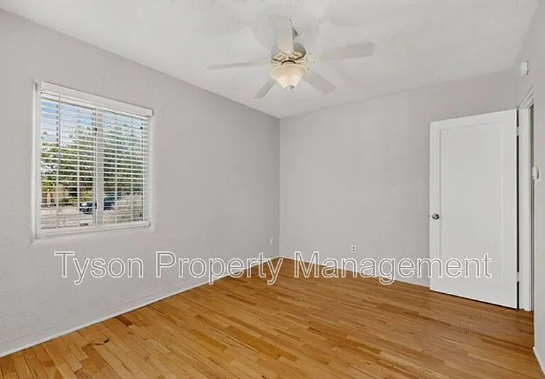 310 Truman St NE — Photo 19