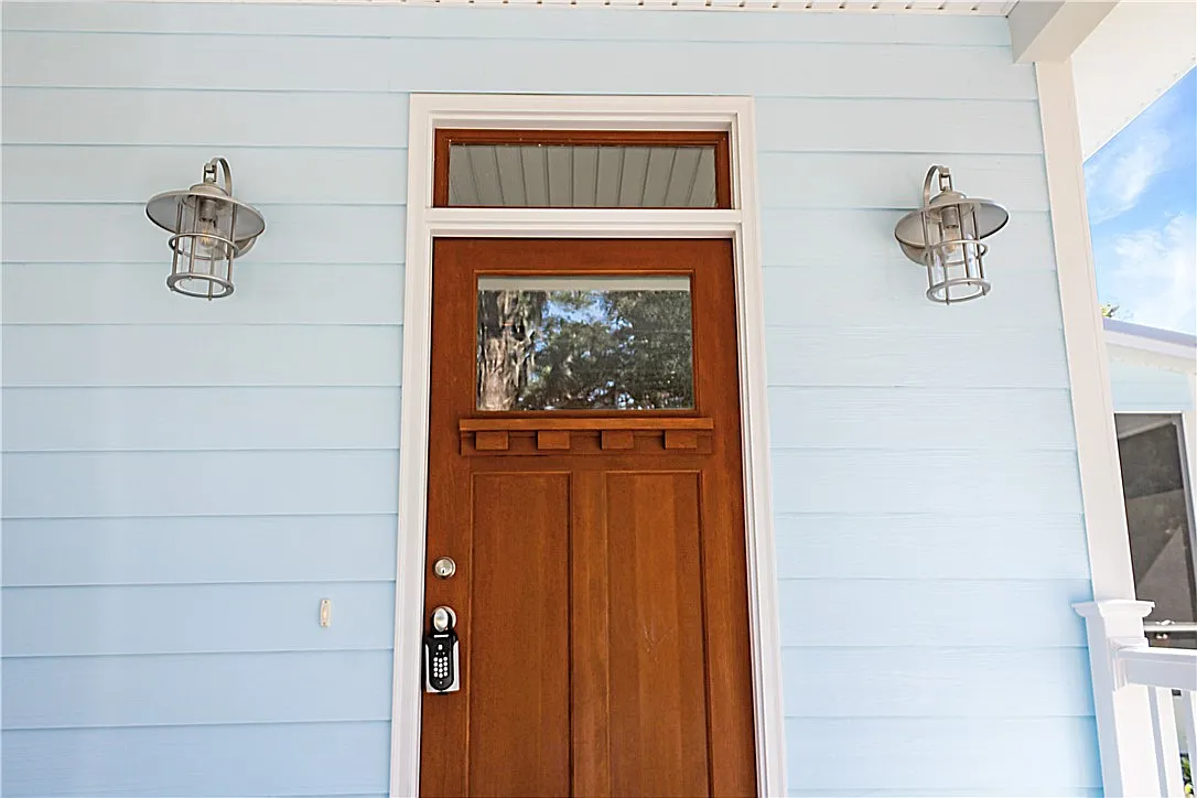 3 bed, 2.0 bath, 1482 sqft, $2,950 — Photo 3