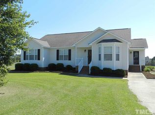 153 Rose Ct, Benson, NC 27504