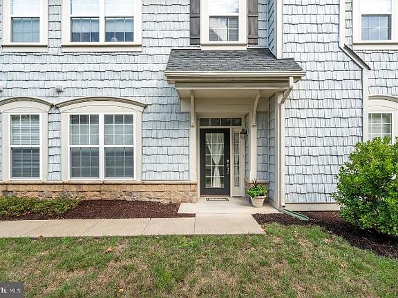 2nd image of 13844 Greendale Dr #54
