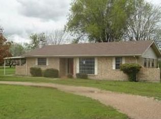 617 S Files St, Itasca, TX 76055