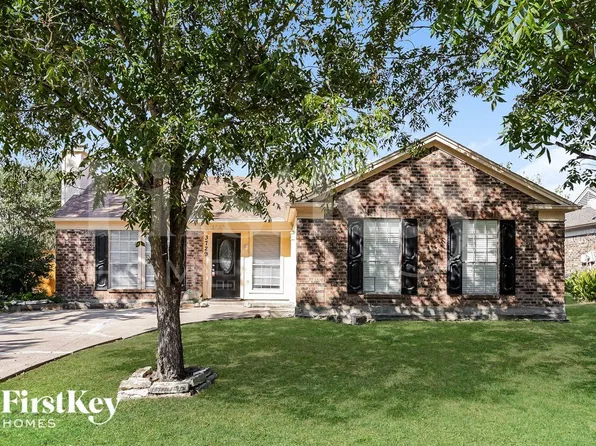 3729 Flintwood Trl, Fort Worth, TX 76137