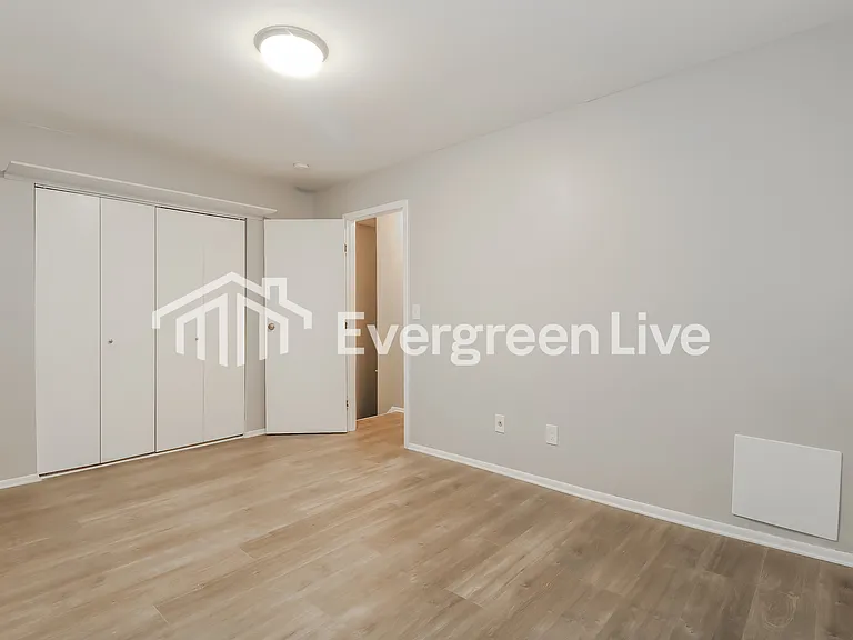 1553 Charlestown Dr — Photo 12