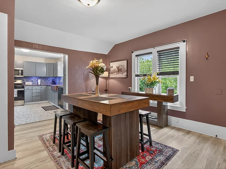 700 Broadway Ave NW #2 — Photo 1