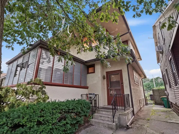 378 S Hancock St, Gary, IN 46403