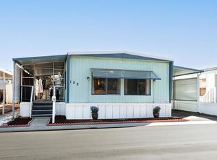 132 Beechwood Ln, Oceanside, CA 92054