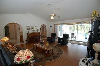 2nd image of 23506 Dawn Ave