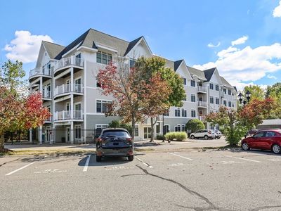 614 Pond St Unit 1405, Braintree, MA, 02184