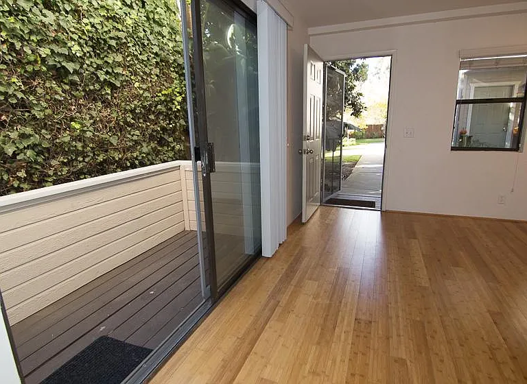 1215 Cacique St #D — Photo 11
