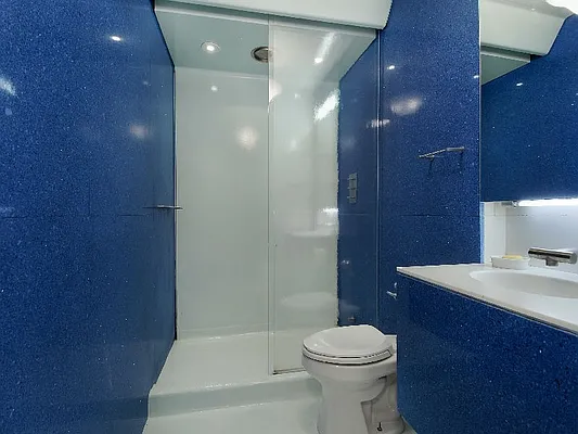 Sold by Sotheby's International Realty | media 16