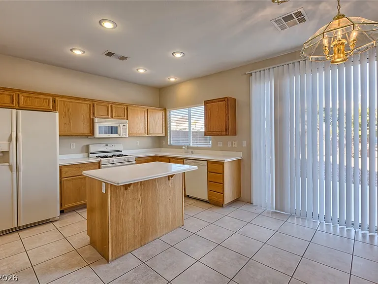 10054 Cambridge Blue Ave — Photo 11