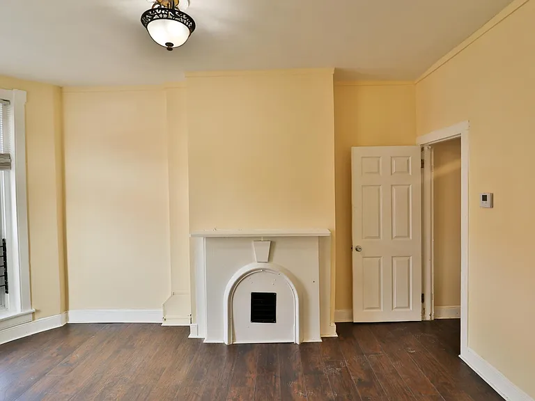 1303 James St — Photo 13