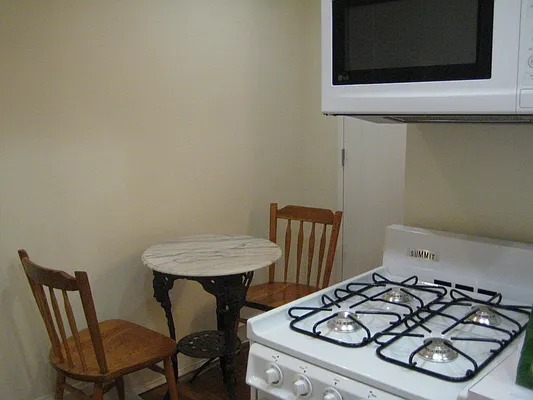 Rented by Camhi NYC Realty Inc | media 28