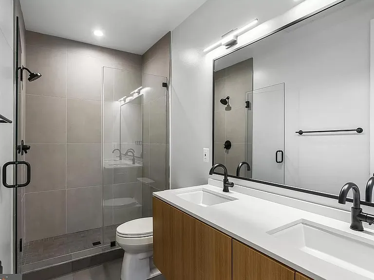 1434 Chapin St NW #4 — Photo 18