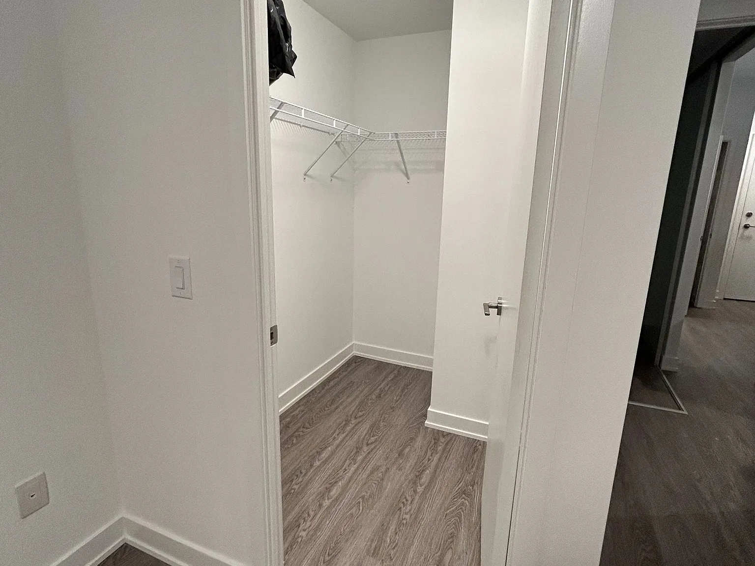 2 bed, $2,300 — Photo 4