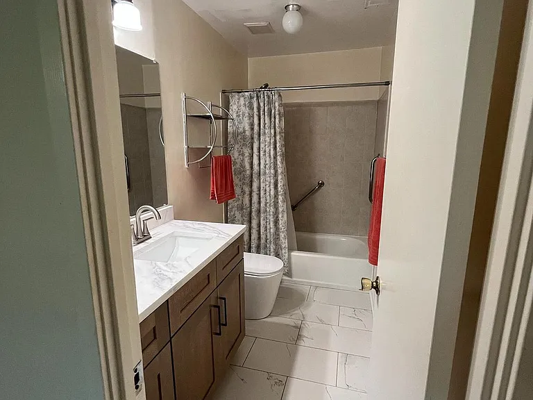 20125 Hob Hill Way — Photo 16