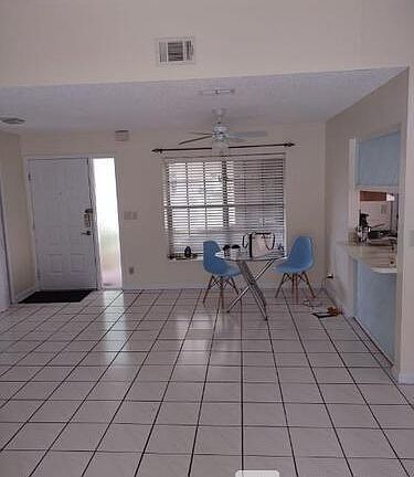 4th image of 3160 Cypress Green Dr