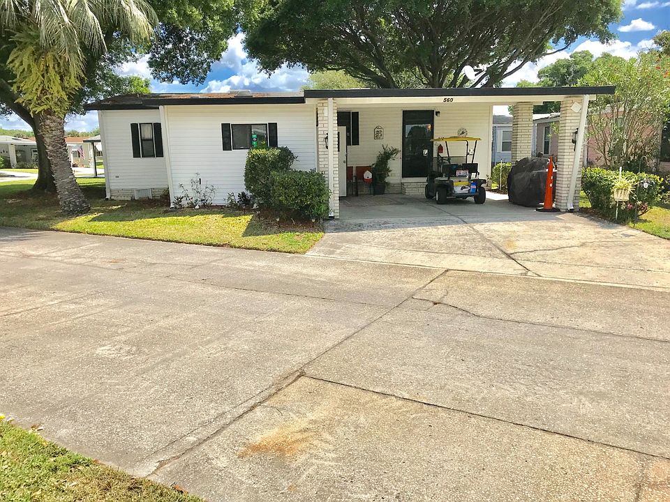 1st image of 560 Oak Island Cir