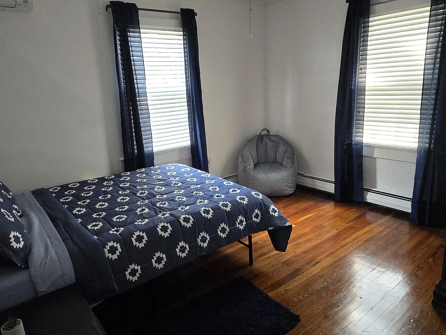 3 bed, 1364 sqft, $3,000 — Photo 3