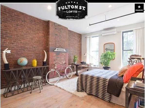 940 Fulton Street image 1 of 3