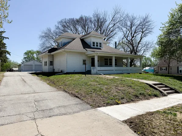 610 Main St, Tabor, IA 51653