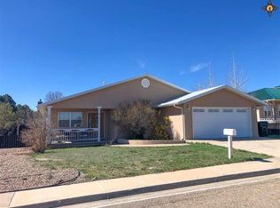 467 Vegas Dr, Las Vegas, NM 87701