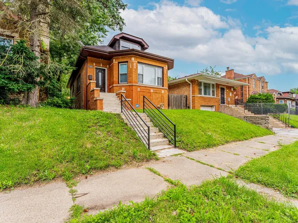 12238 S Yale Ave, Chicago, IL 60628